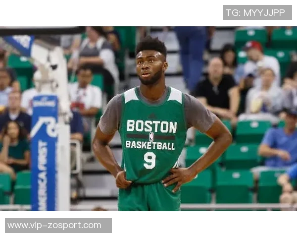 杰伦布朗全能表现31投12中砍下33分并贡献10篮板5助攻2抢断2盖帽 杰伦布朗全能表现31投12中砍下33分并贡献10篮板5助攻2抢断2盖帽