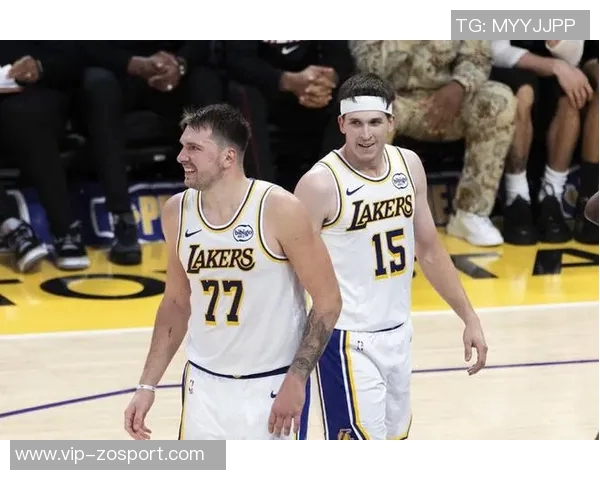 夸梅直言湖人防守漏洞严重若不改善恐难以争冠止步一轮游 夸梅直言湖人防守漏洞严重若不改善恐难以争冠止步一轮游