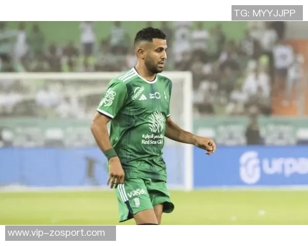 喜剧演员称马赫雷斯应向C罗学习提升职业素养与态度